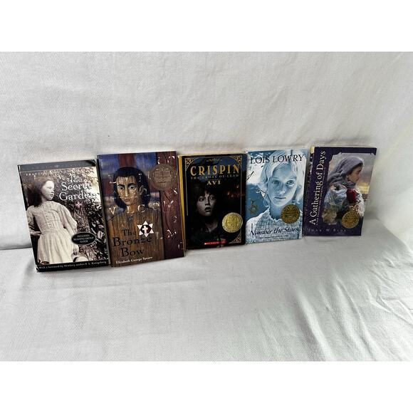 Classics Number The Stars Secret Garden Crispin A Gathering Of Days Bronze Bow - Picture 2 of 7